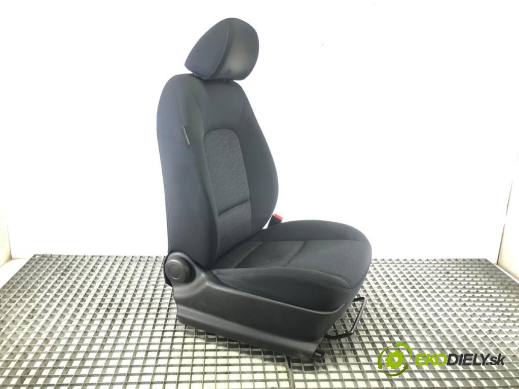 HYUNDAI ix20 (JC) 2010 - 2022    1.4 66 kW [90 KM] benzyna 2010 - 2022  Sedadlo pravy predný
