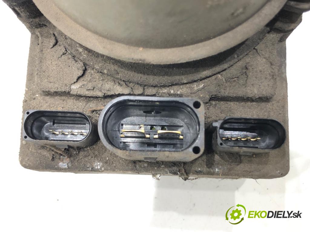 VW POLO (9N_, 9A_) 2001 - 2014    1.2 12V 47 kW [64 KM] benzyna 2001 - 2007  Pumpa servočerpadlo 6Q0423155AA (Servočerpadlá, pumpy riadenia)