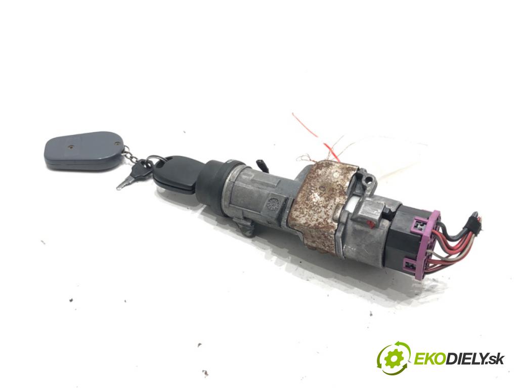 VW POLO (9N_, 9A_) 2001 - 2014    1.2 12V 47 kW [64 KM] benzyna 2001 - 2007  spinačka 4B0985851G (Spínacie skrinky a kľúče)