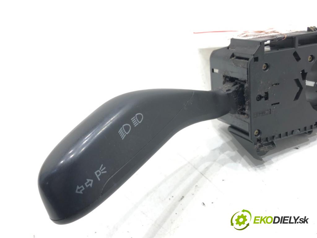 VW POLO (9N_, 9A_) 2001 - 2014    1.2 12V 47 kW [64 KM] benzyna 2001 - 2007  Prepínač kombinovaný 6Q0953503AD (Prepínače, spínače, tlačidlá a ovládače kúrenia)