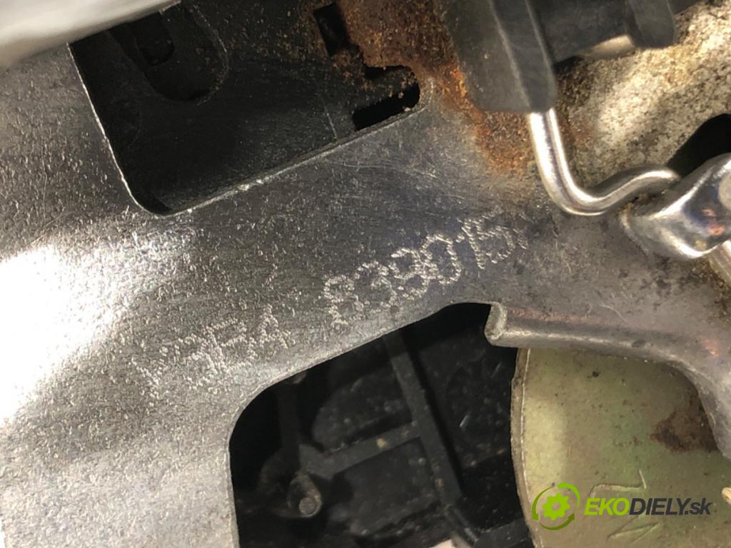 VW PASSAT B5.5 (3B3) 2000 - 2005    1.6 75 kW [102 KM] benzyna 2000 - 2005  zámok dveře levý zadní část 3B4839015A