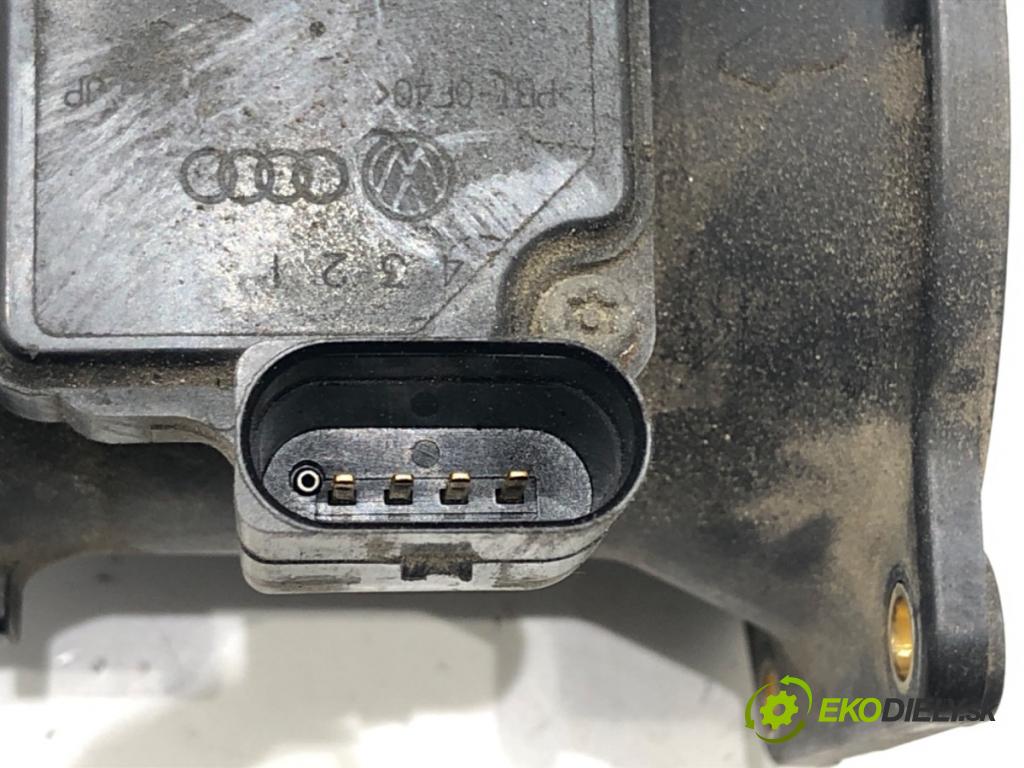 VW PASSAT B5.5 (3B3) 2000 - 2005    1.6 75 kW [102 KM] benzyna 2000 - 2005  Váha vzduchu 06A906461B (Váhy vzduchu)