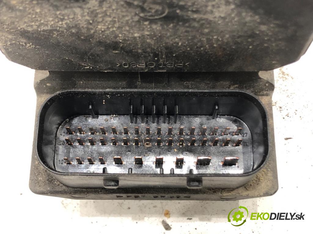 VW PASSAT B5.5 (3B3) 2000 - 2005    1.6 75 kW [102 KM] benzyna 2000 - 2005  Pumpa ABS 0265950055 (Pumpy ABS)