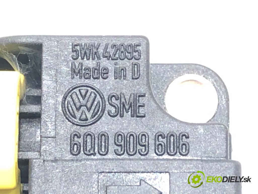 VW PASSAT B5.5 (3B3) 2000 - 2005    1.6 75 kW [102 KM] benzyna 2000 - 2005  Snímač nárazu 6Q0909606 (Snímače nárazu)