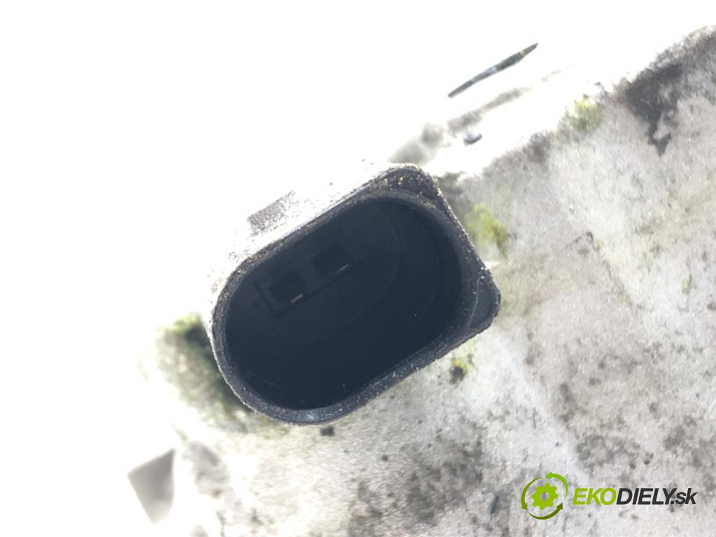 VW TIGUAN (5N_) 2007 - 2018    2.0 TDI 4motion 103 kW [140 KM] olej napędowy 2007 - 2018  Kompresor klimatizácie 8FK351135-921 (Kompresory klimatizácie)