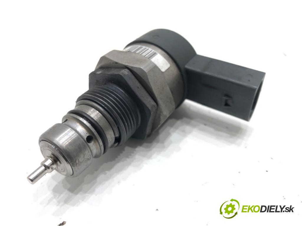 VW TIGUAN (5N_) 2007 - 2018    2.0 TDI 4motion 103 kW [140 KM] olej napędowy 2007 - 2018  Regulátor tlaku paliva 057130764H (Ostatné)