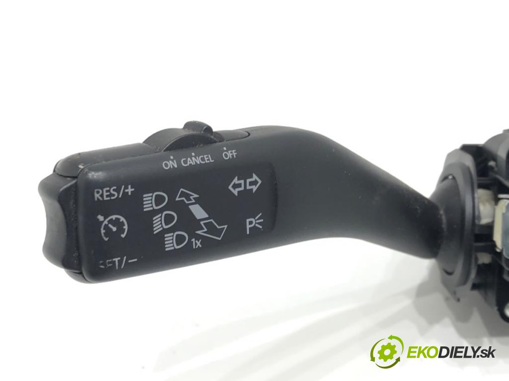 VW TIGUAN (5N_) 2007 - 2018    2.0 TDI 4motion 103 kW [140 KM] olej napędowy 2007 - 2018  Prepínač kombinovaný 5K0953501BL (Prepínače, spínače, tlačidlá a ovládače kúrenia)