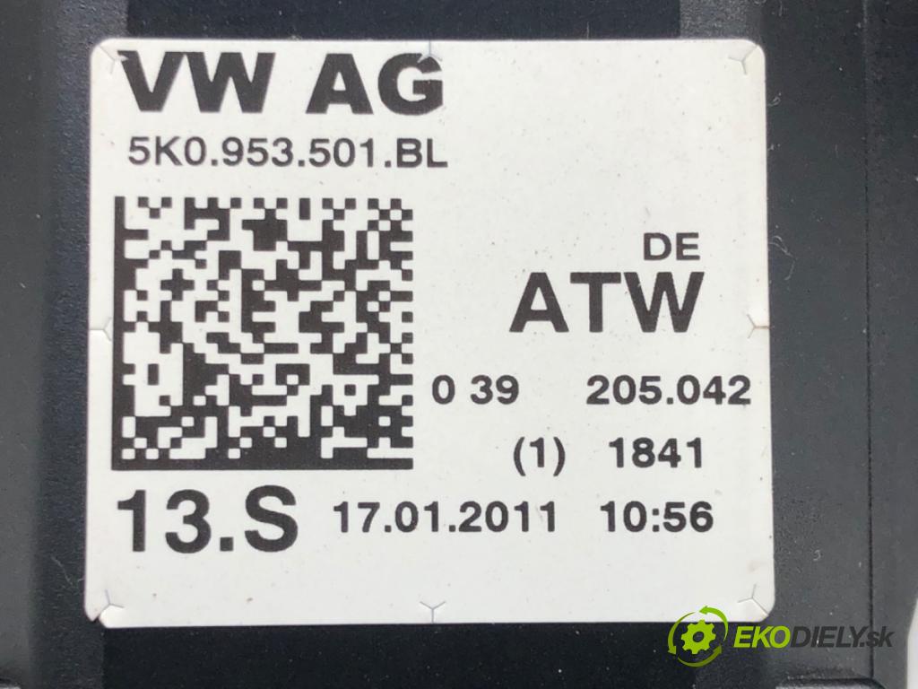 VW TIGUAN (5N_) 2007 - 2018    2.0 TDI 4motion 103 kW [140 KM] olej napędowy 2007 - 2018  Prepínač kombinovaný 5K0953501BL (Prepínače, spínače, tlačidlá a ovládače kúrenia)