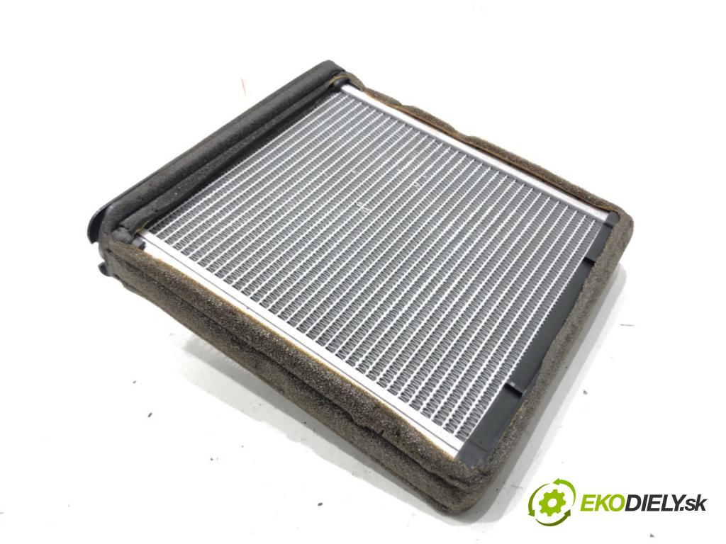 VW TIGUAN (5N_) 2007 - 2018    2.0 TDI 4motion 103 kW [140 KM] olej napędowy 2007 - 2018  topné těleso radiátor topení 3C0819031 (Radiátory topení)