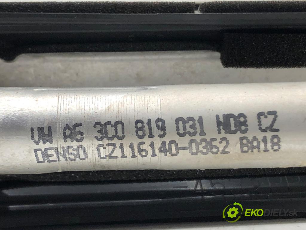 VW TIGUAN (5N_) 2007 - 2018    2.0 TDI 4motion 103 kW [140 KM] olej napędowy 2007 - 2018  topné těleso radiátor topení 3C0819031 (Radiátory topení)