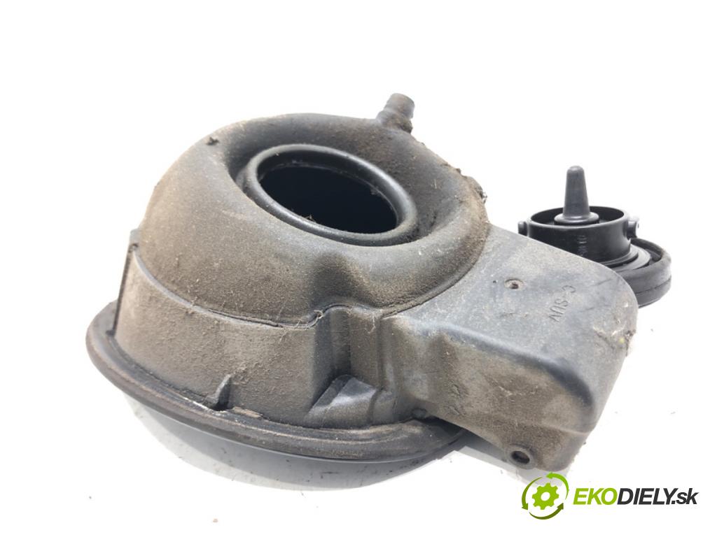 VW TIGUAN (5N_) 2007 - 2018    2.0 TDI 4motion 103 kW [140 KM] olej napędowy 2007 - 2018  Dvierka nádrže paliva 5N0809857C (Ostatné)