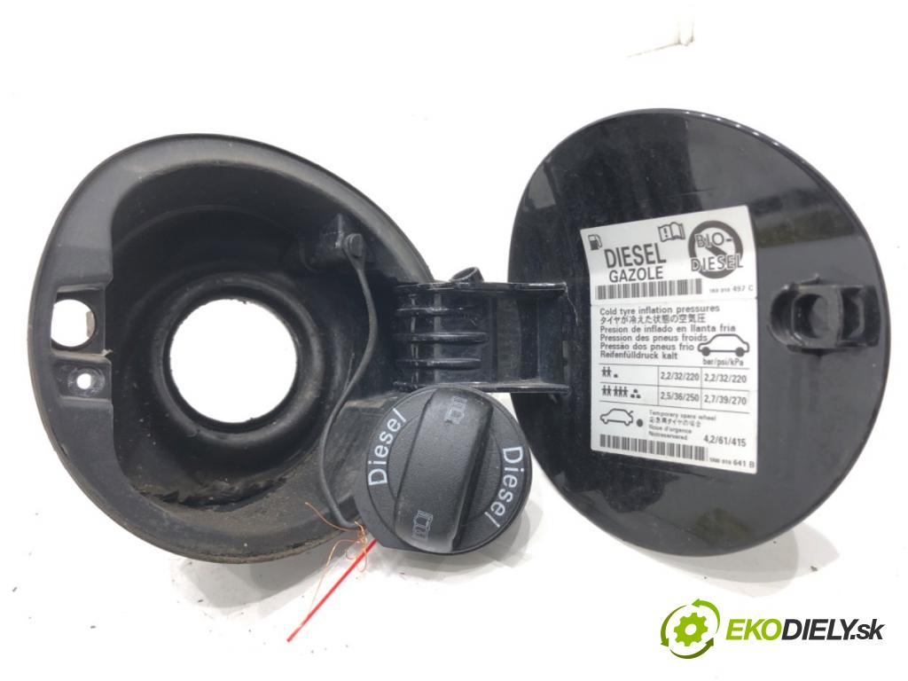 VW TIGUAN (5N_) 2007 - 2018    2.0 TDI 4motion 103 kW [140 KM] olej napędowy 2007 - 2018  Dvierka nádrže paliva 5N0809857C (Ostatné)