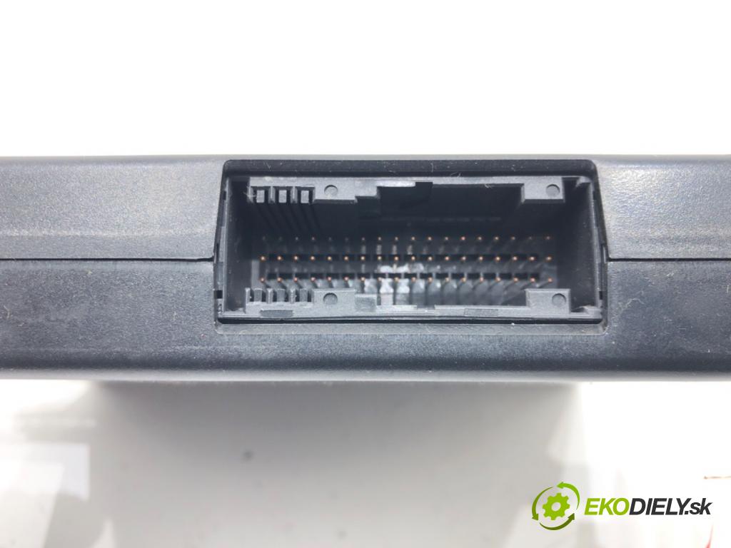 VW TIGUAN (5N_) 2007 - 2018    2.0 TDI 4motion 103 kW [140 KM] olej napędowy 2007 - 2018  Modul BLUETOOTH 7P6035730D (Ostatné)