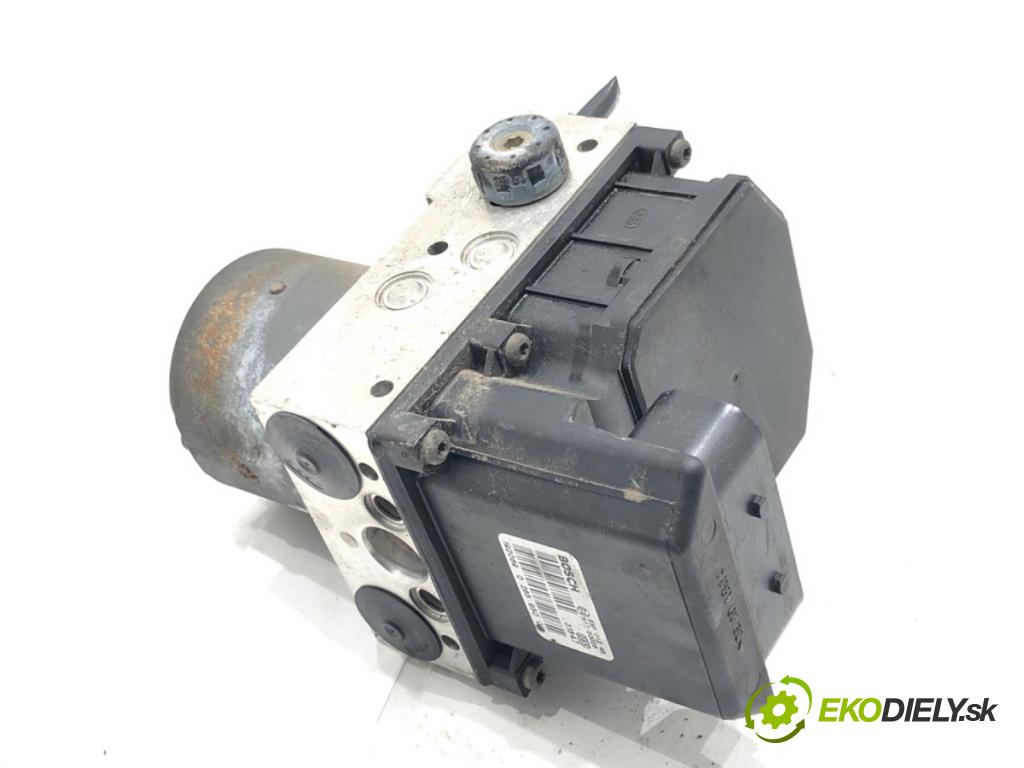 AUDI A4 B6 (8E2) 2000 - 2005    1.8 T 110 kW [150 KM] benzyna 2000 - 2002  Pumpa ABS 8E0614517 (Pumpy ABS)