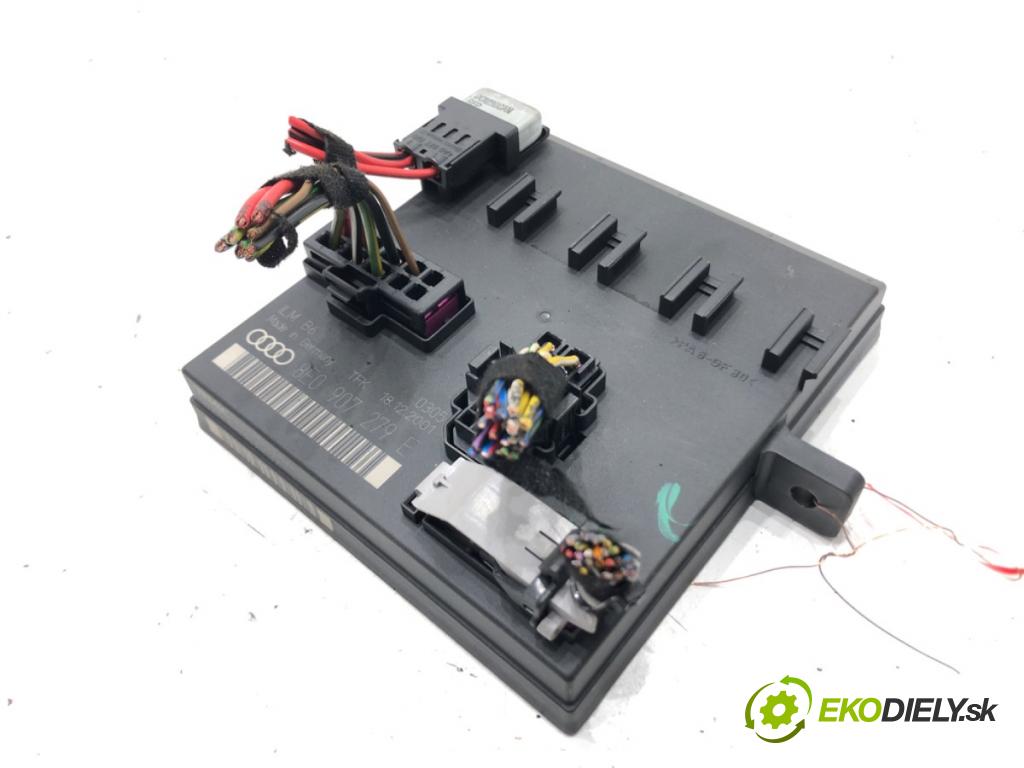 AUDI A4 B6 (8E2) 2000 - 2005    1.8 T 110 kW [150 KM] benzyna 2000 - 2002  Modul svetiel 8E0907279E (Ostatné)