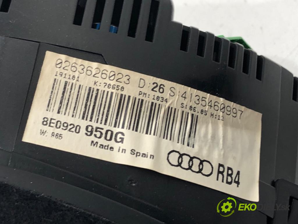 AUDI A4 B6 (8E2) 2000 - 2005    1.8 T 110 kW [150 KM] benzyna 2000 - 2002  Prístrojovka 8E0920950G (Prístrojové dosky, displeje)
