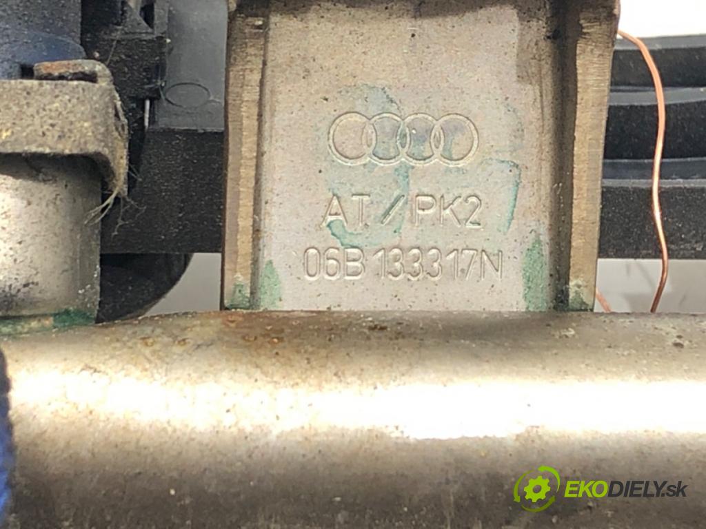 AUDI A4 B6 (8E2) 2000 - 2005    1.8 T 110 kW [150 KM] benzyna 2000 - 2002  Lišta vstrekovacia Vstrekovacie ventily 06B133317N (Vstrekovacie lišty)