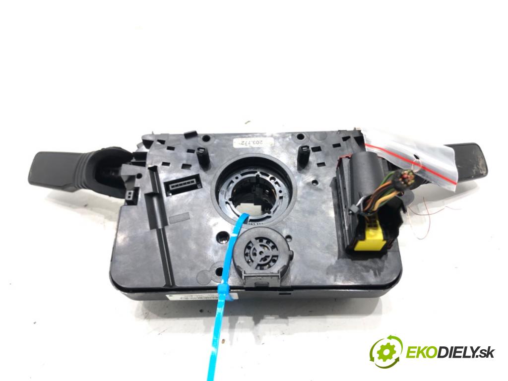 OPEL ASTRA H (A04) 2004 - 2014    1.6 (L48) 77 kW [105 KM] benzyna 2004 - 2010  Prepínač kombinovaný 13198908XE (Prepínače, spínače, tlačidlá a ovládače kúrenia)