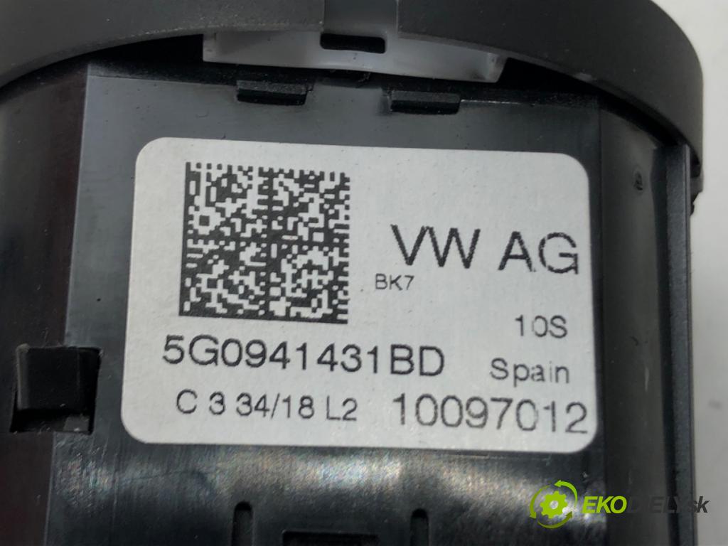 VW GOLF VII Variant (BA5, BV5) 2013 - 2022    1.5 TSI 96 kW [130 KM] benzyna 2017 - 2022  spínač světel D. 5G0941431BD