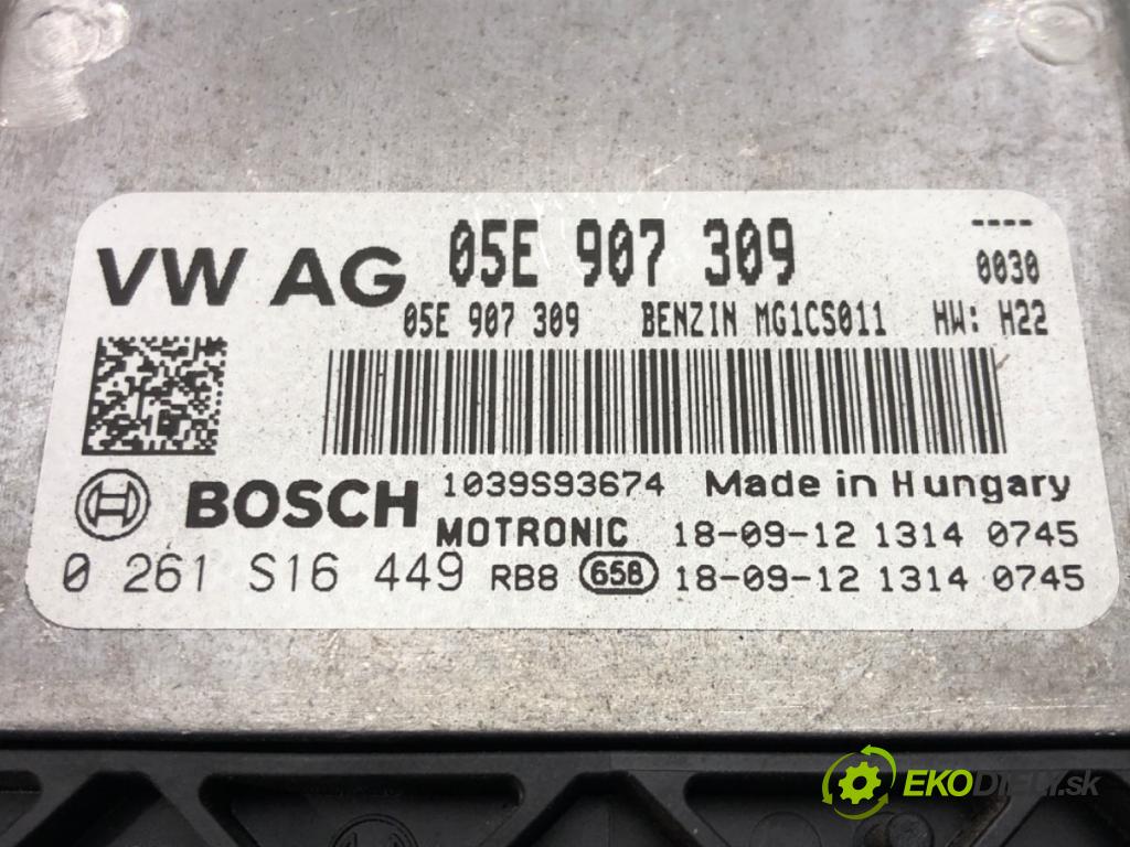 VW GOLF VII Variant (BA5, BV5) 2013 - 2022    1.5 TSI 96 kW [130 KM] benzyna 2017 - 2022  riadiaca jednotka Motor 05E907309 (Riadiace jednotky)