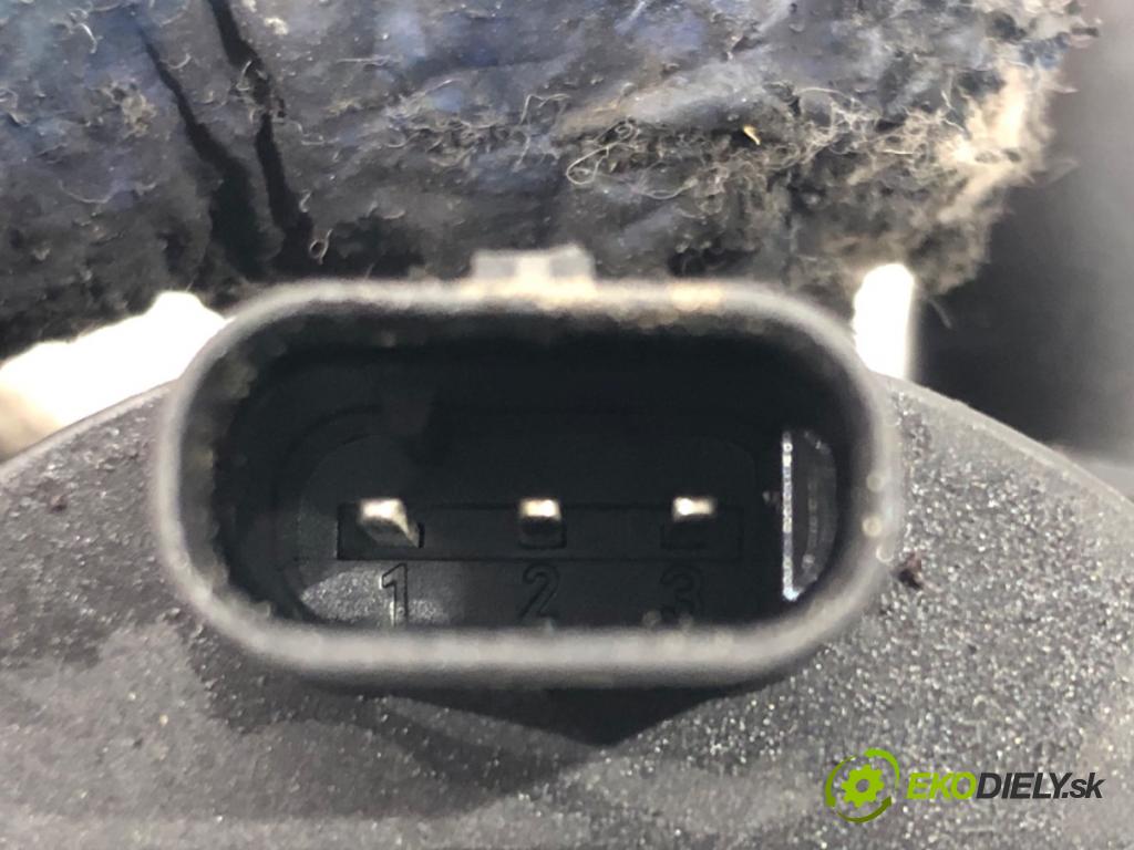 VW GOLF VII Variant (BA5, BV5) 2013 - 2022    1.5 TSI 96 kW [130 KM] benzyna 2017 - 2022  DALŠÍ: pumpa vody 5Q0965567 (Vodní pumpy)