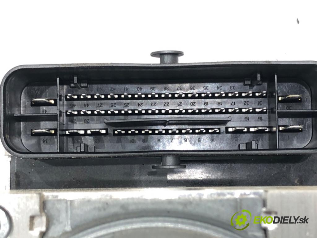 VW GOLF VII Variant (BA5, BV5) 2013 - 2022    1.5 TSI 96 kW [130 KM] benzyna 2017 - 2022  Pumpa ABS 5Q0614517DD (Pumpy ABS)