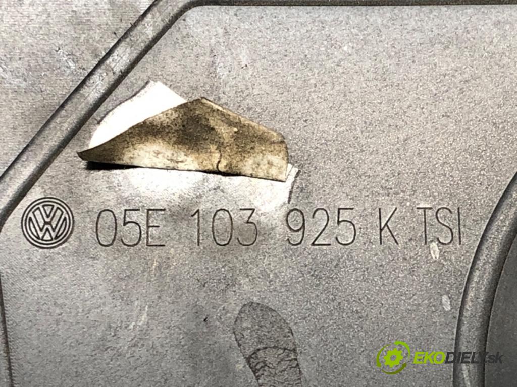 VW GOLF VII Variant (BA5, BV5) 2013 - 2022    1.5 TSI 96 kW [130 KM] benzyna 2017 - 2022  kryt motora 05E103925K (Kryty motora)
