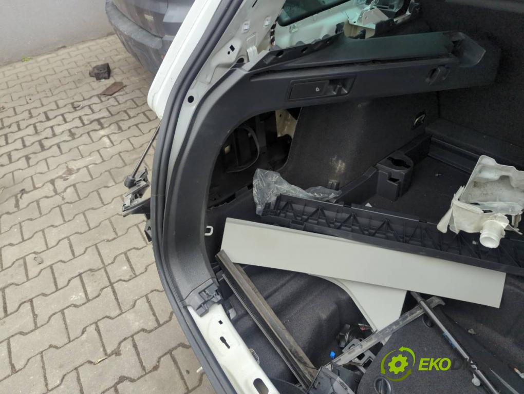 VW GOLF VII Variant (BA5, BV5) 2013 - 2022    1.5 TSI 96 kW [130 KM] benzyna 2017 - 2022  KAROSERIA ČTVRŤÁK blatník zadní část levý pravý práh střecha PODŁUŻNICA pravý