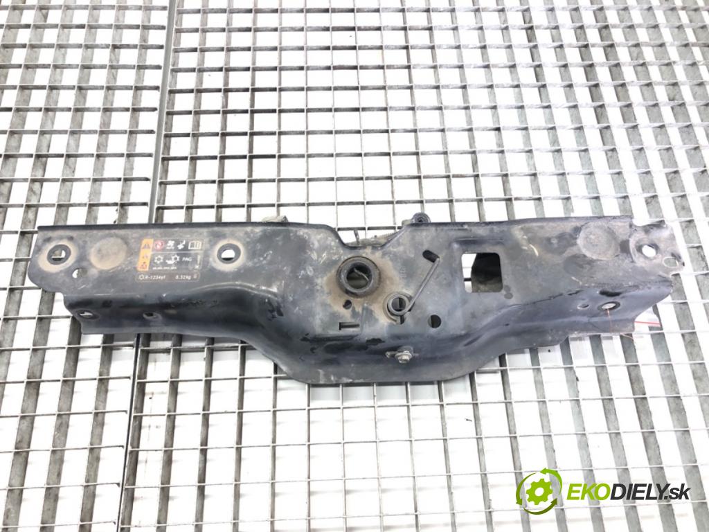 OPEL CORSA E (X15) 2014 - 2022    1.4 (08, 68) 66 kW [90 KM] benzyna 2014 - 2022  Výstuha horná  (Výstuhy)