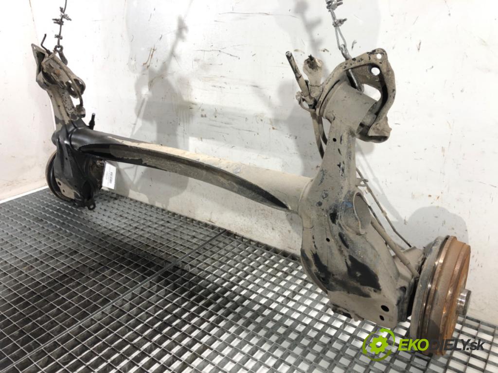 OPEL CORSA E (X15) 2014 - 2022    1.4 (08, 68) 66 kW [90 KM] benzyna 2014 - 2022  výztuha zadní část