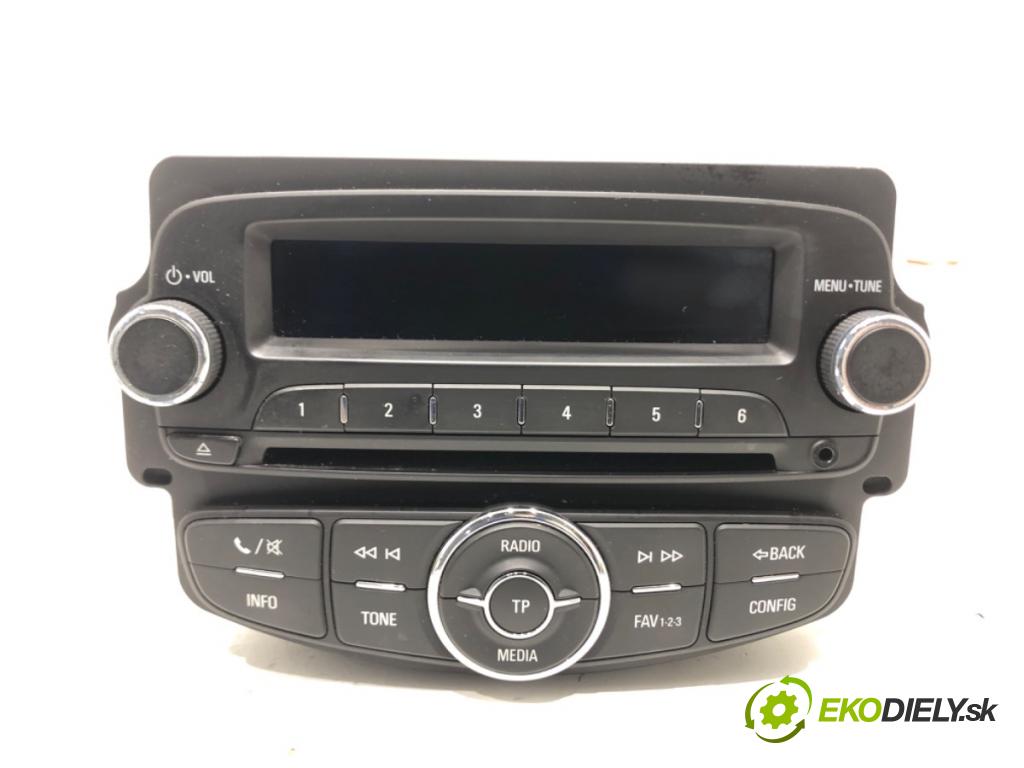 OPEL CORSA E (X15) 2014 - 2022    1.4 (08, 68) 66 kW [90 KM] benzyna 2014 - 2022  RADIO 39146279 (Audio zariadenia)