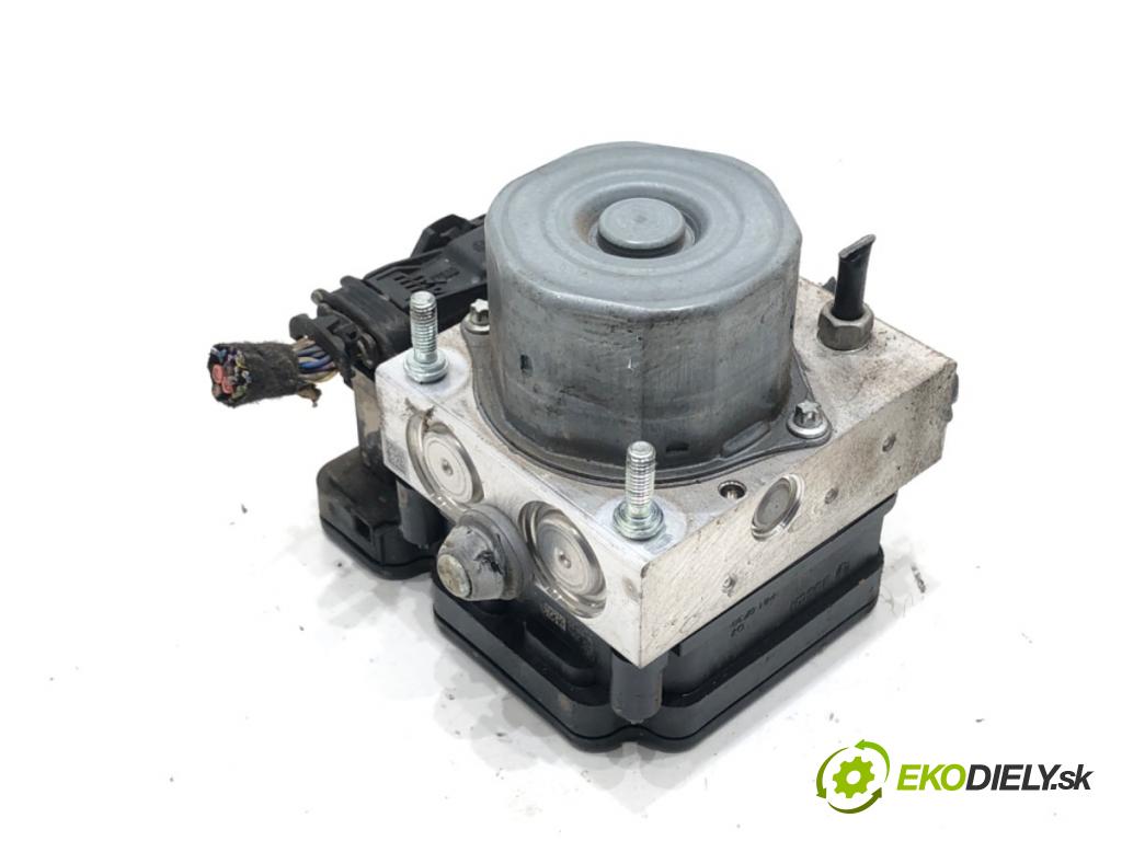 OPEL CORSA E (X15) 2014 - 2022    1.4 (08, 68) 66 kW [90 KM] benzyna 2014 - 2022  Pumpa ABS 39084530 (Pumpy ABS)