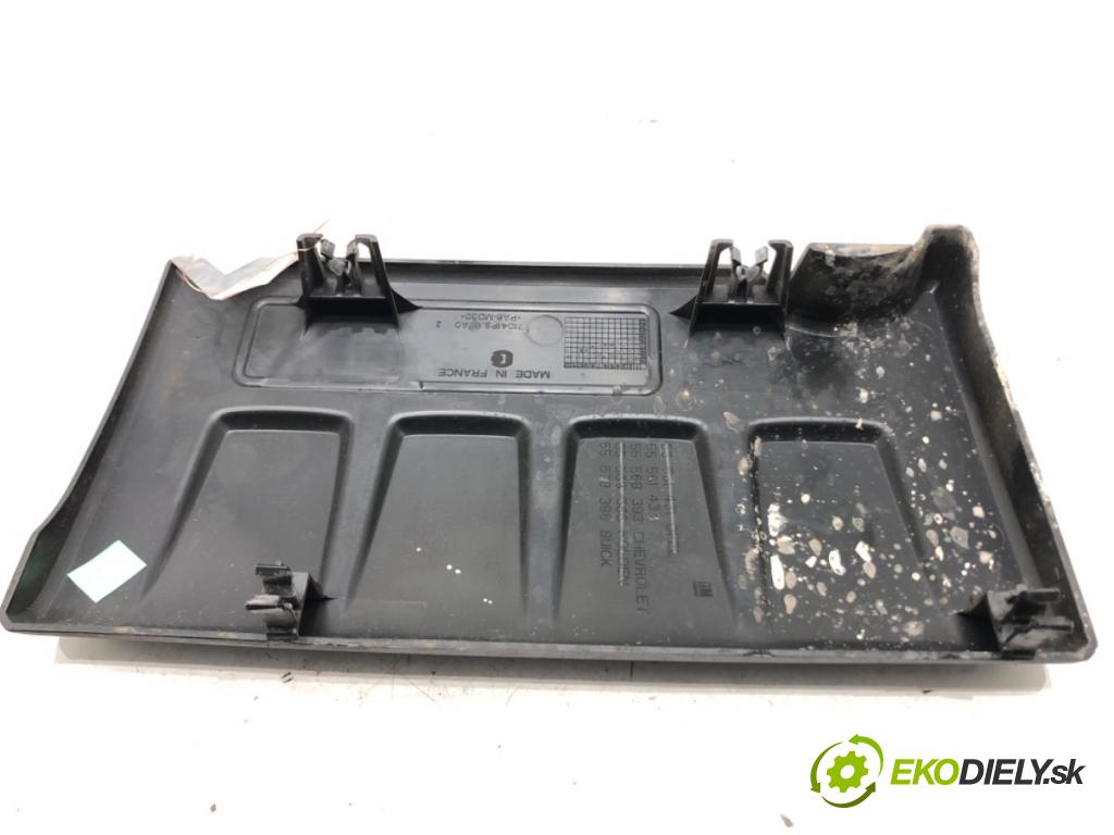 OPEL CORSA E (X15) 2014 - 2022    1.4 (08, 68) 66 kW [90 KM] benzyna 2014 - 2022  kryt motora 55561433 (Kryty motora)