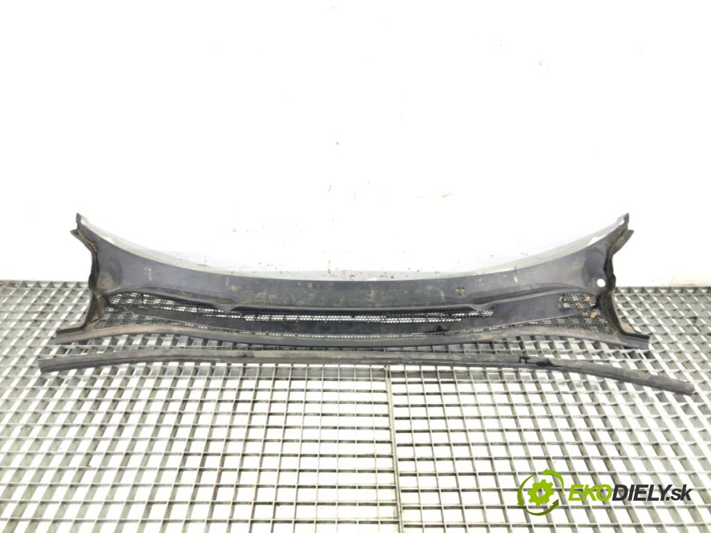 OPEL CORSA E (X15) 2014 - 2022    1.4 (08, 68) 66 kW [90 KM] benzyna 2014 - 2022  Torpédo, plast pod čelné okno 13434158 (Torpéda)