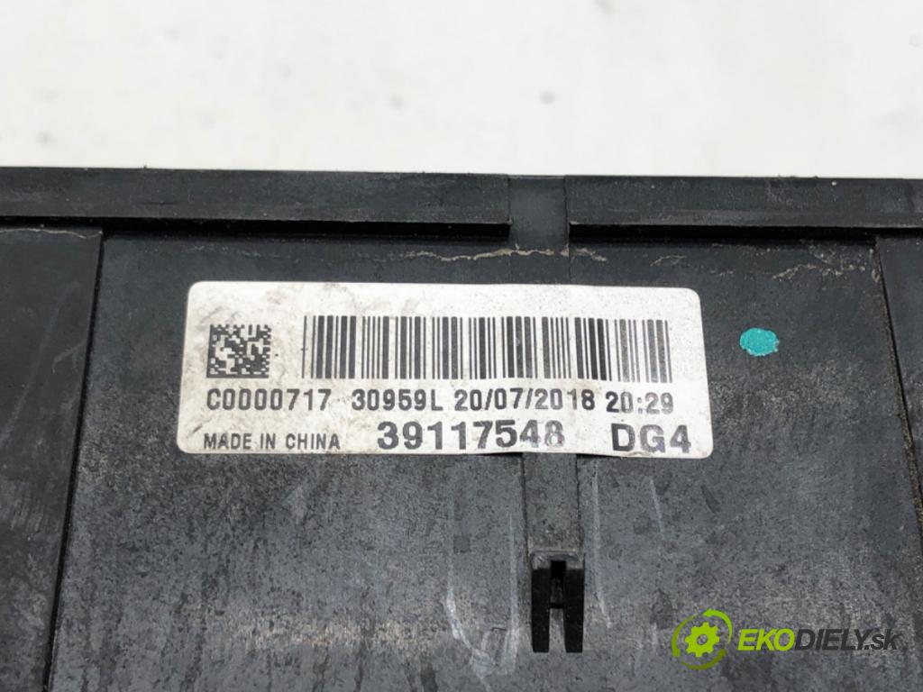 OPEL CORSA E (X15) 2014 - 2022    1.4 (08, 68) 66 kW [90 KM] benzyna 2014 - 2022  modul BSI 39117548 (Pojistkové skříňky)