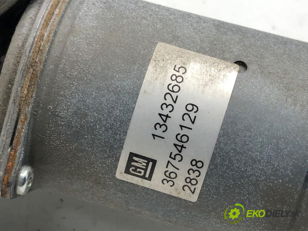 OPEL CORSA E (X15) 2014 - 2022    1.4 (08, 68) 66 kW [90 KM] benzyna 2014 - 2022  Mechanizmus stieračov predný 13432685 (Motorčeky stieračov predné)