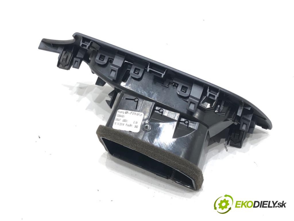 OPEL CORSA E (X15) 2014 - 2022    1.4 (08, 68) 66 kW [90 KM] benzyna 2014 - 2022  lišty kryt 39050951 (Lišty)