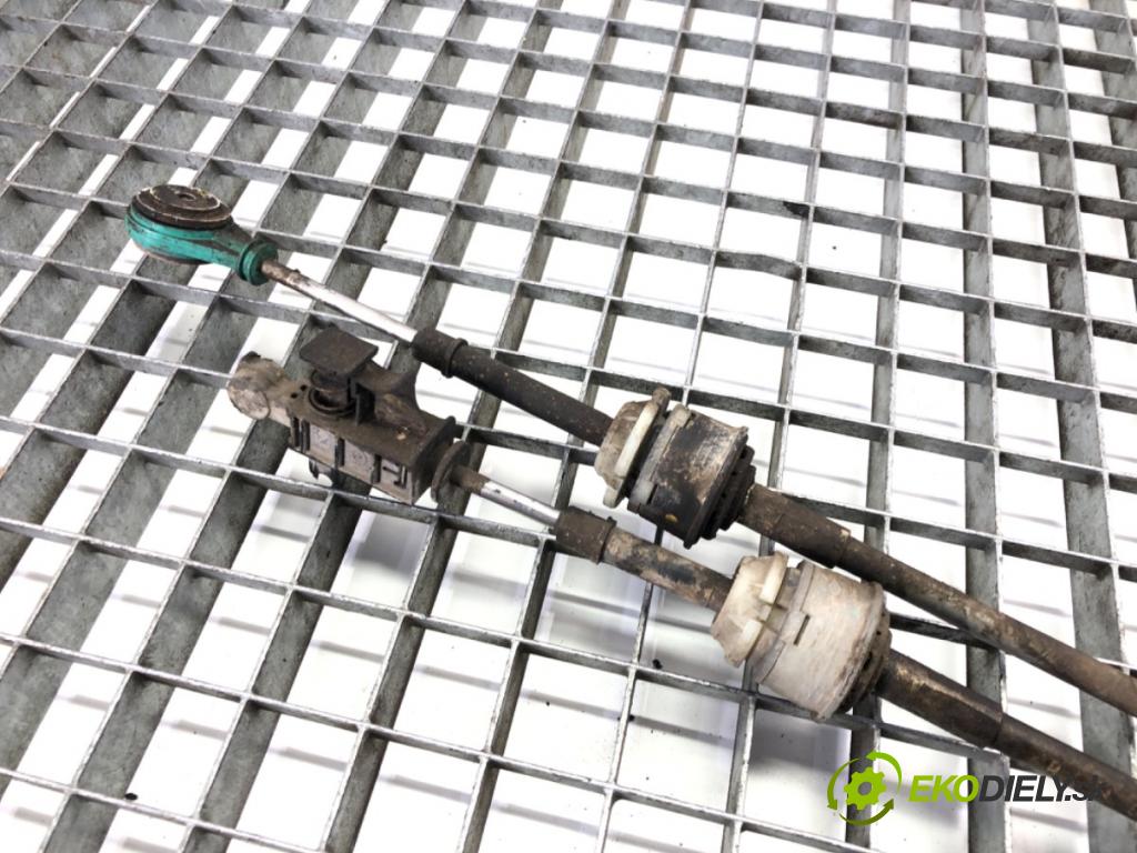 OPEL CORSA E (X15) 2014 - 2022    1.4 (08, 68) 66 kW [90 KM] benzyna 2014 - 2022  Kulisa 55509034 (Rýchlostné páky / kulisy)