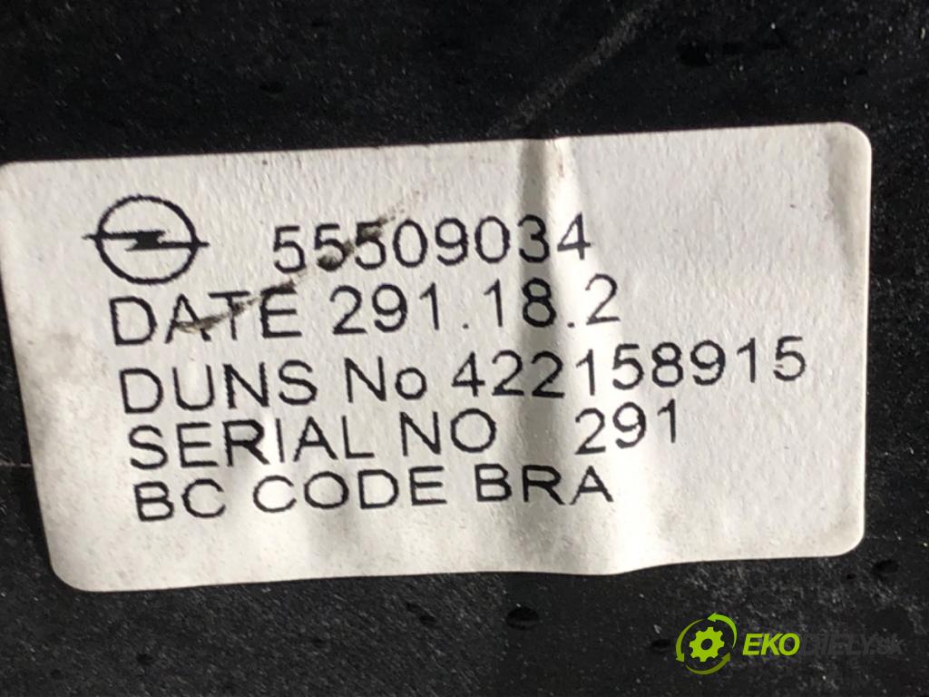 OPEL CORSA E (X15) 2014 - 2022    1.4 (08, 68) 66 kW [90 KM] benzyna 2014 - 2022  Kulisa 55509034 (Rýchlostné páky / kulisy)