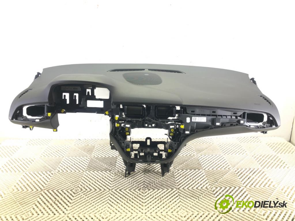 OPEL CORSA E (X15) 2014 - 2022    1.4 (08, 68) 66 kW [90 KM] benzyna 2014 - 2022  Palubná doska silentbloku pasy