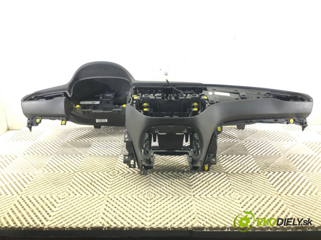 OPEL CORSA E (X15) 2014 - 2022    1.4 (08, 68) 66 kW [90 KM] benzyna 2014 - 2022  Palubná doska silentbloku pasy