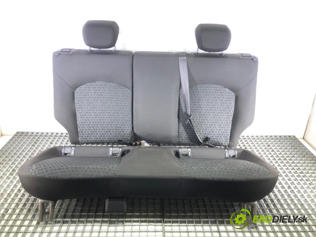 OPEL CORSA E (X15) 2014 - 2022    1.4 (08, 68) 66 kW [90 KM] benzyna 2014 - 2022  Sedadlo druhý rad 