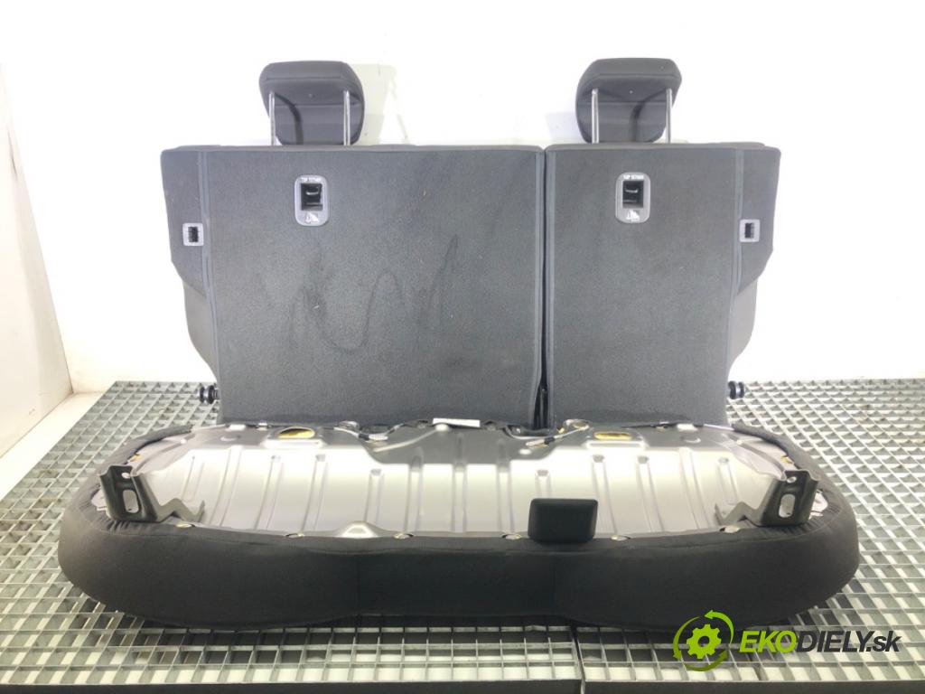 OPEL CORSA E (X15) 2014 - 2022    1.4 (08, 68) 66 kW [90 KM] benzyna 2014 - 2022  Sedadlo druhý rad