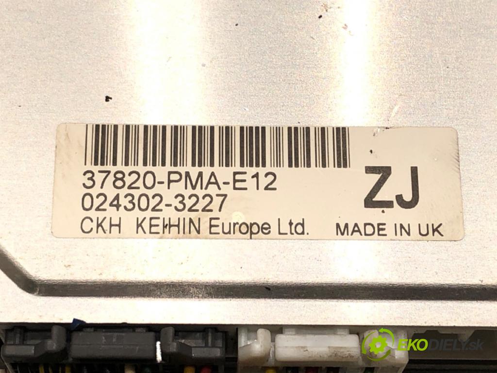 HONDA CIVIC VII Hatchback (EU, EP, EV) 2000 - 2006    1.4 iS (EP1) 66 kW [90 KM] benzyna 2001 - 2005  riadiaca jednotka Motor 37820-PMA-E12 (Riadiace jednotky)