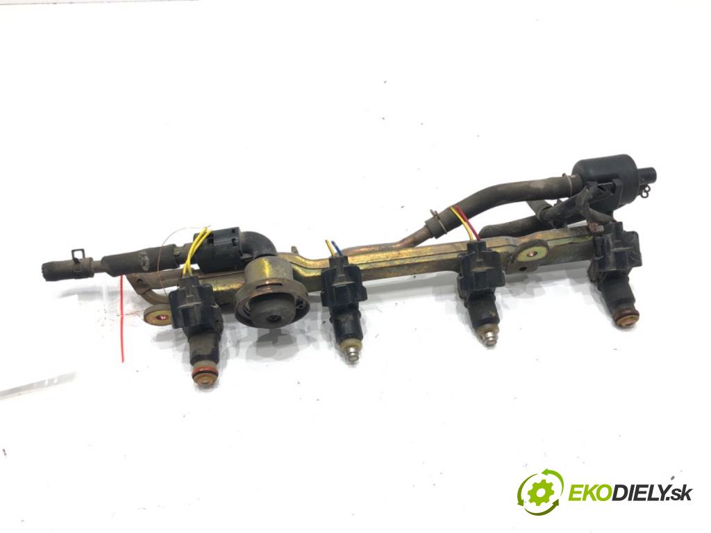 HONDA CIVIC VII Hatchback (EU, EP, EV) 2000 - 2006    1.4 iS (EP1) 66 kW [90 KM] benzyna 2001 - 2005  Lišta vstrekovacia  (Vstrekovacie lišty)