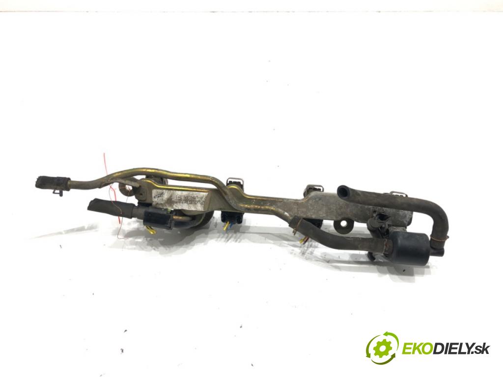 HONDA CIVIC VII Hatchback (EU, EP, EV) 2000 - 2006    1.4 iS (EP1) 66 kW [90 KM] benzyna 2001 - 2005  Lišta vstrekovacia  (Vstrekovacie lišty)