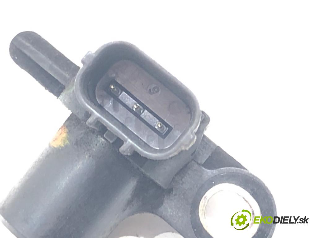 HONDA CIVIC VII Hatchback (EU, EP, EV) 2000 - 2006    1.4 iS (EP1) 66 kW [90 KM] benzyna 2001 - 2005  snímač pozice vačkového hřídele J5T23991 (Snímače polohy kliky, vačky)