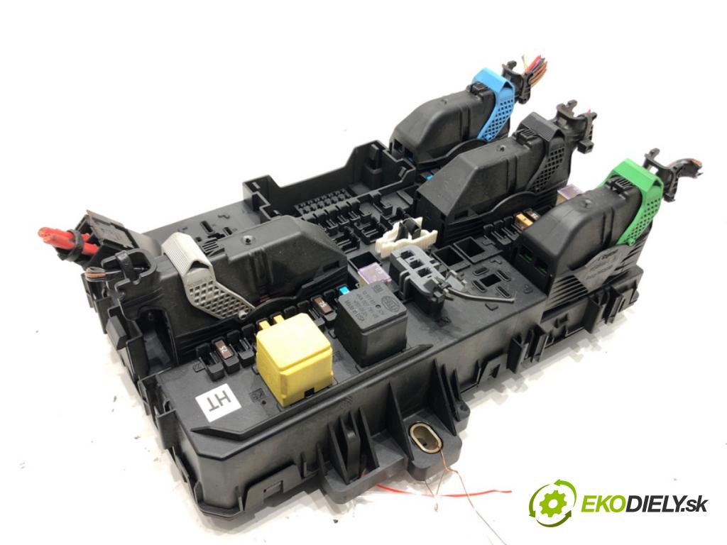 OPEL ASTRA H Kombi (A04) 2004 - 2014    1.9 CDTI (L35) 74 kW [100 KM] olej napędowy 2005 - 2010  modul BSI 13222173 (Pojistkové skříňky)