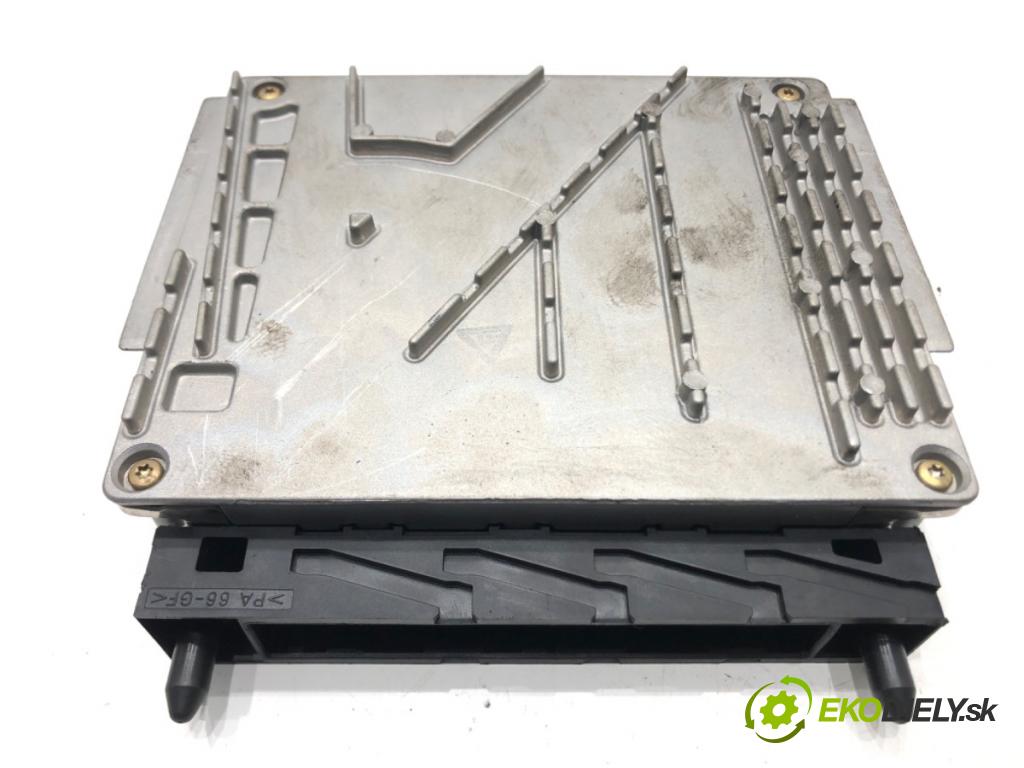 VOLVO S60 I (384) 2000 - 2010    2.0 T 132 kW [180 KM] benzyna 2000 - 2010  riadiaca jednotka Motor 0261207666 (Riadiace jednotky)