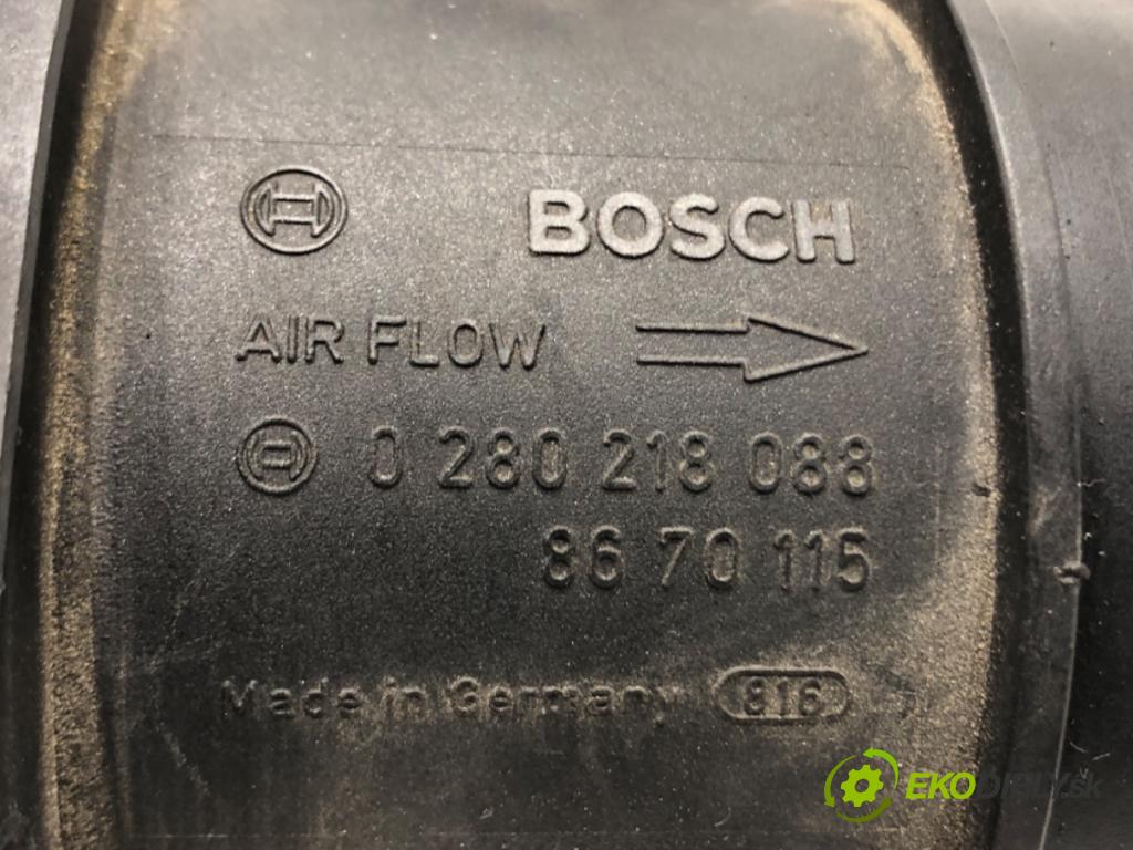 VOLVO S60 I (384) 2000 - 2010    2.0 T 132 kW [180 KM] benzyna 2000 - 2010  Váha vzduchu 0280218088 (Váhy vzduchu)